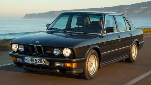 M5 photo